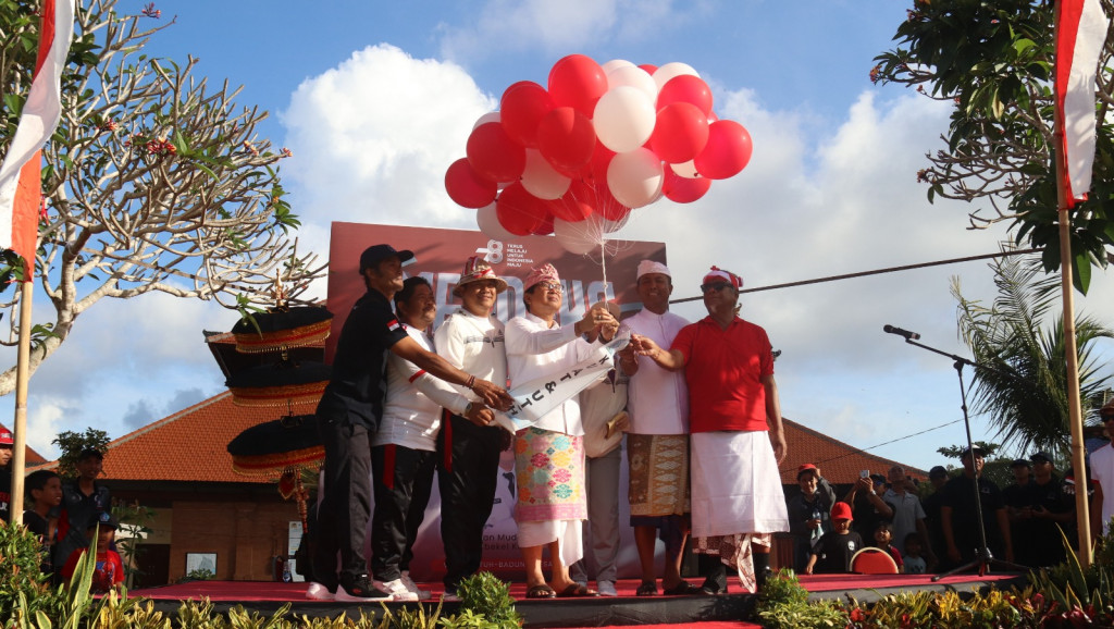 Sekda Badung Launching dan Buka Lomba Senam Maskot Kutuh